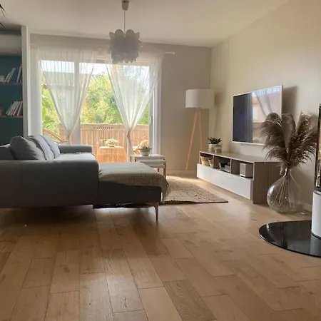 De Villa, Avec Piscine Confort, 2km De La Plage. Ferienhaus *